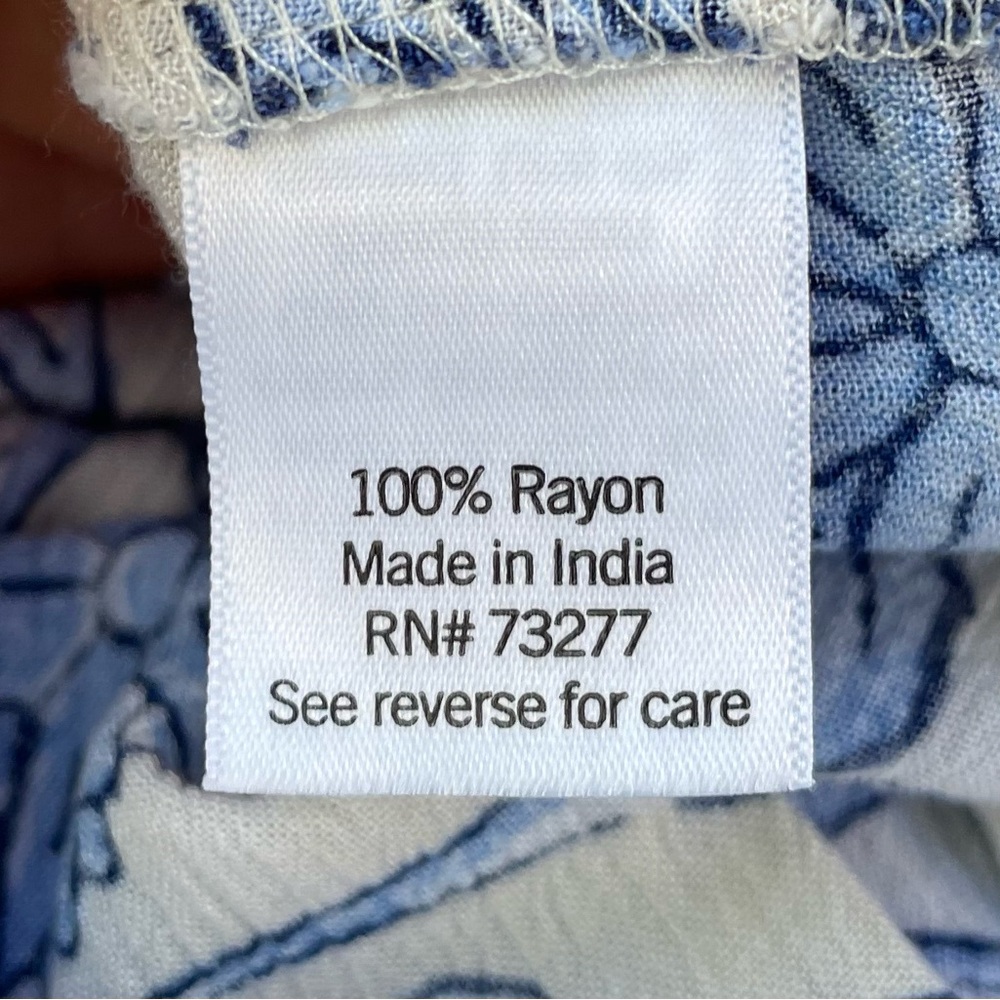 Women's Croft & Barrow® Front Yoke Popover Blouse Petite Medium NWT - Picture 15 of 16